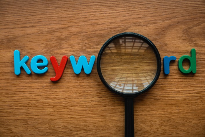 Image Of AI Doing SEO And Keyword Research